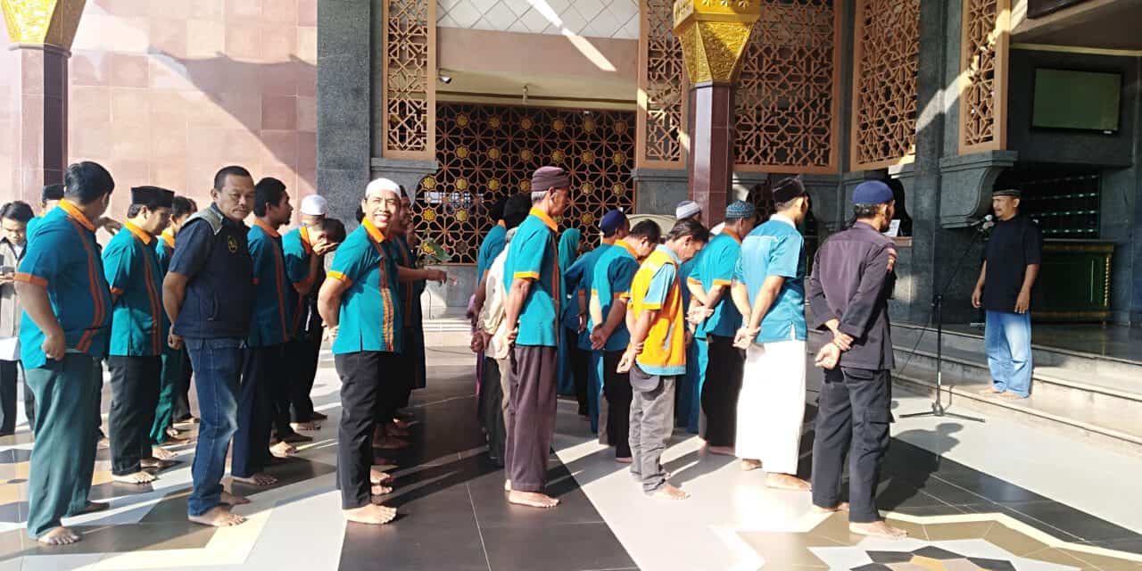 MUSTAJABNYA DOA KEDUA ORANG TUA - Masjid Raya At-Taqwa ...