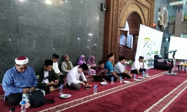 RMA GANDENG SEKOLAH MERIAHKAN KHULIAH DHUHA