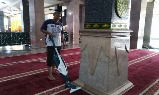 DISEMPROT 365 KALI, UPAYAKAN KARPET SELALU WANGI