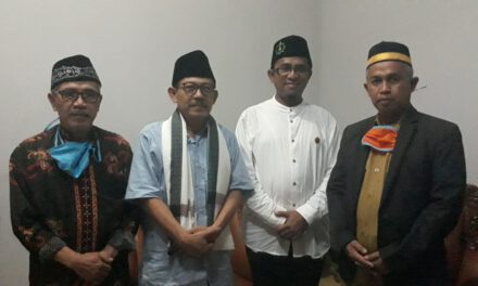 Perkuat Jaringan Dakwah, Pengurus At-taqwa Jalin Silaturahmi dengan Ulama Sesepuh Cirebon