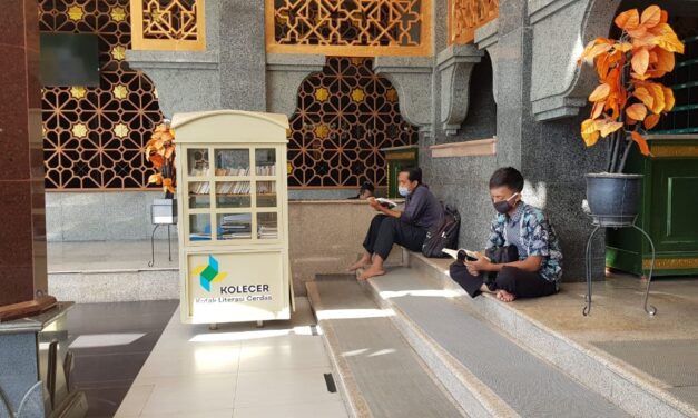 Dengan Perpustakaan & Kotak Literasi Cerdas Tak Sekedar Melayani Peribadatan, Masjid Raya At-Taqwa Juga Memfasilitasi Kecerdasan Ummat.