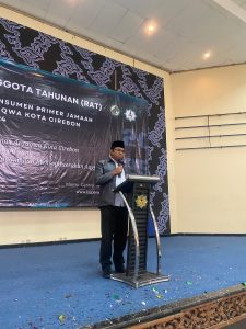 Ketua At-Taqwa, Dr. H. Ahmad Yani, M.Ag. beri semangat dan motivasi dalam berkoperasi yang produktif dan bermanfaat bagi sesama